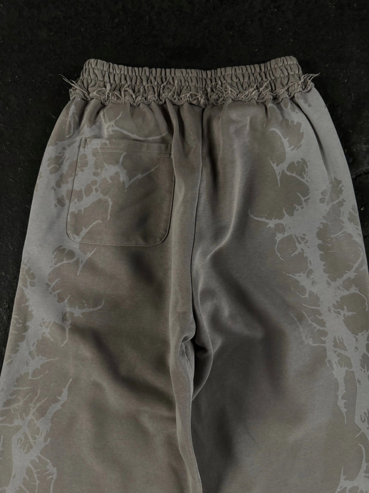 “Venom” Sweats (Tan) pholoh