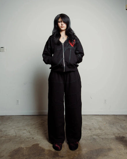 "Kurapika" Sweats (Black) pholoh
