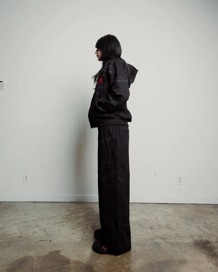 "Kurapika" Sweats (Black) pholoh