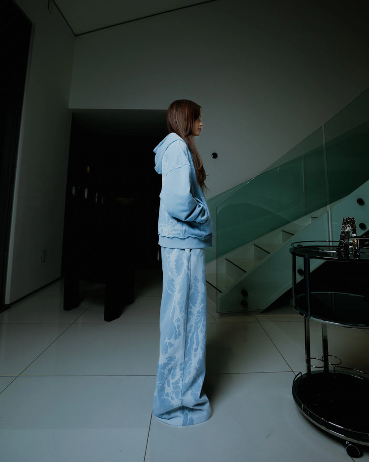 “Venom” Sweats (Baby Blue) pholoh
