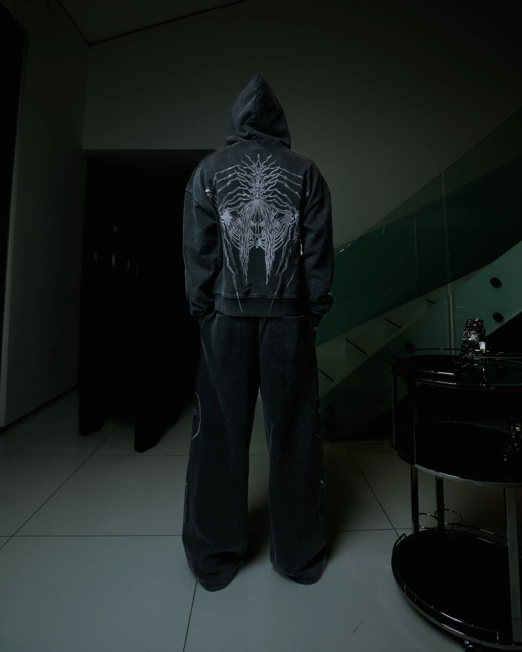 “AOT” Zip-Up (Stone) pholoh