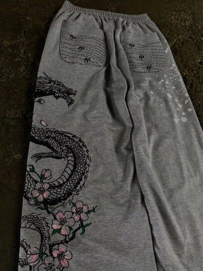 "Dragon" Sweats (Grey) pholoh
