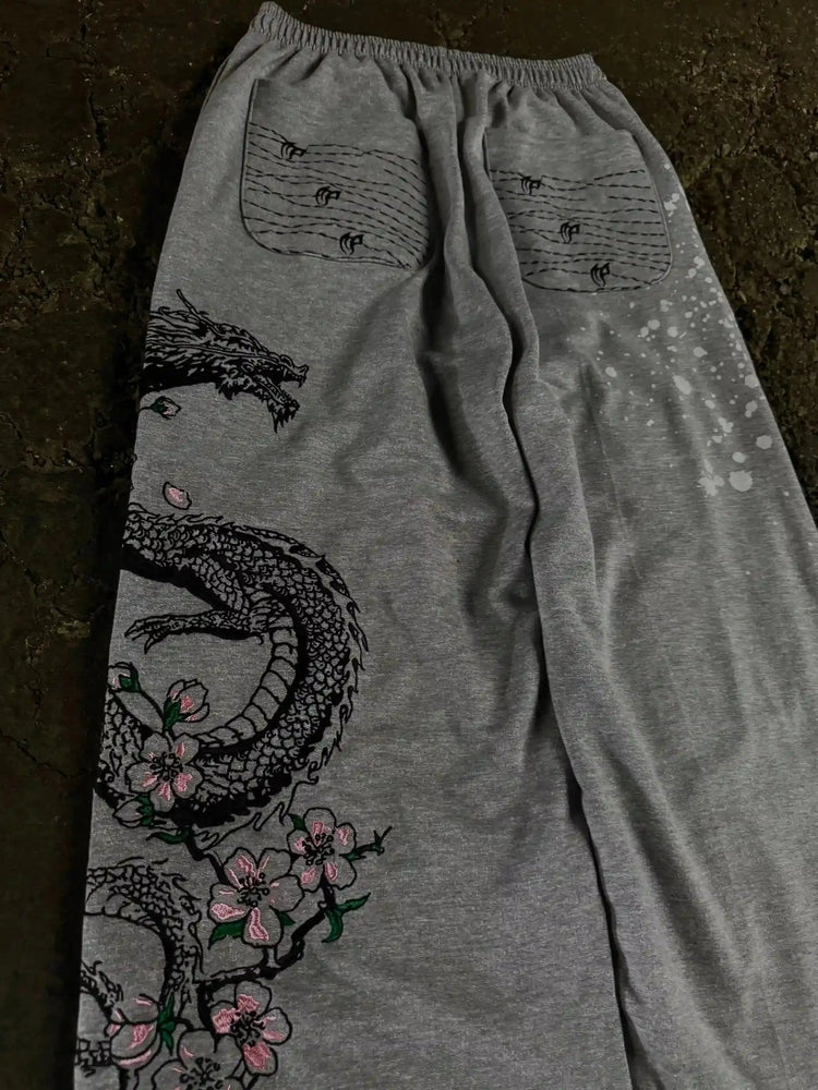 "Dragon" Sweats (Grey) pholoh