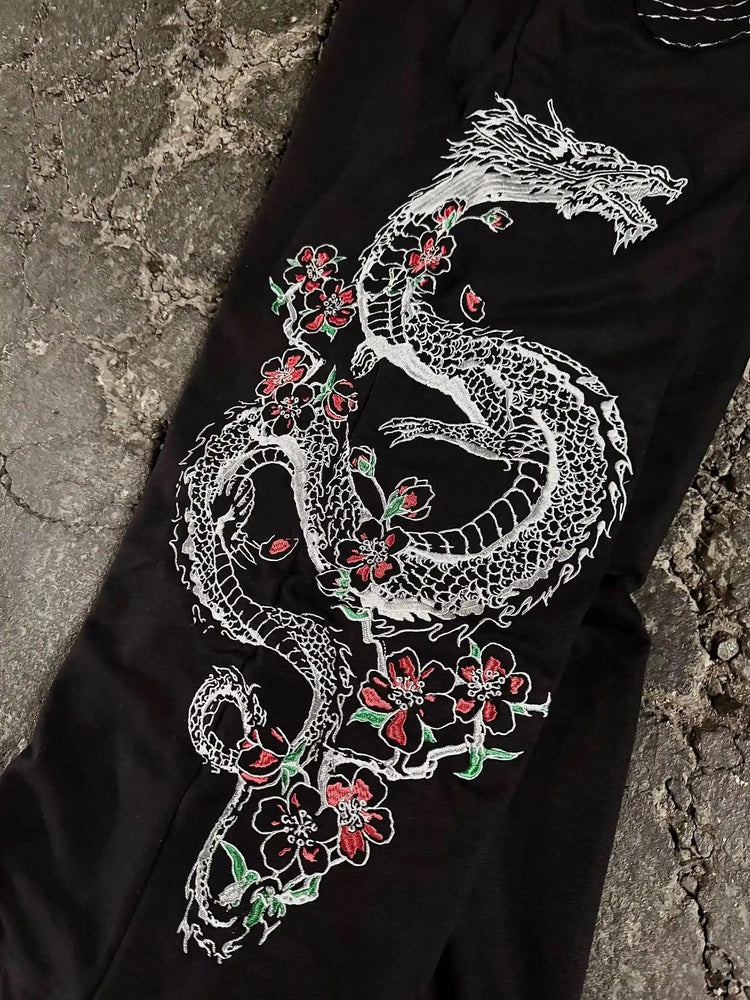 "Dragon" Sweats (Black) pholoh