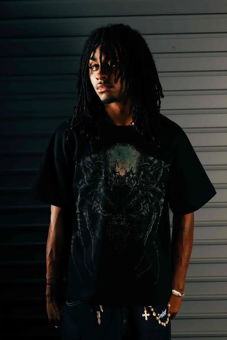“Predator” T-Shirt - pholoh