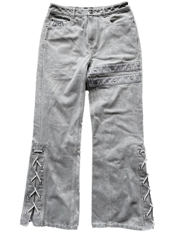 “Ichigo” Flared Jeans (White)