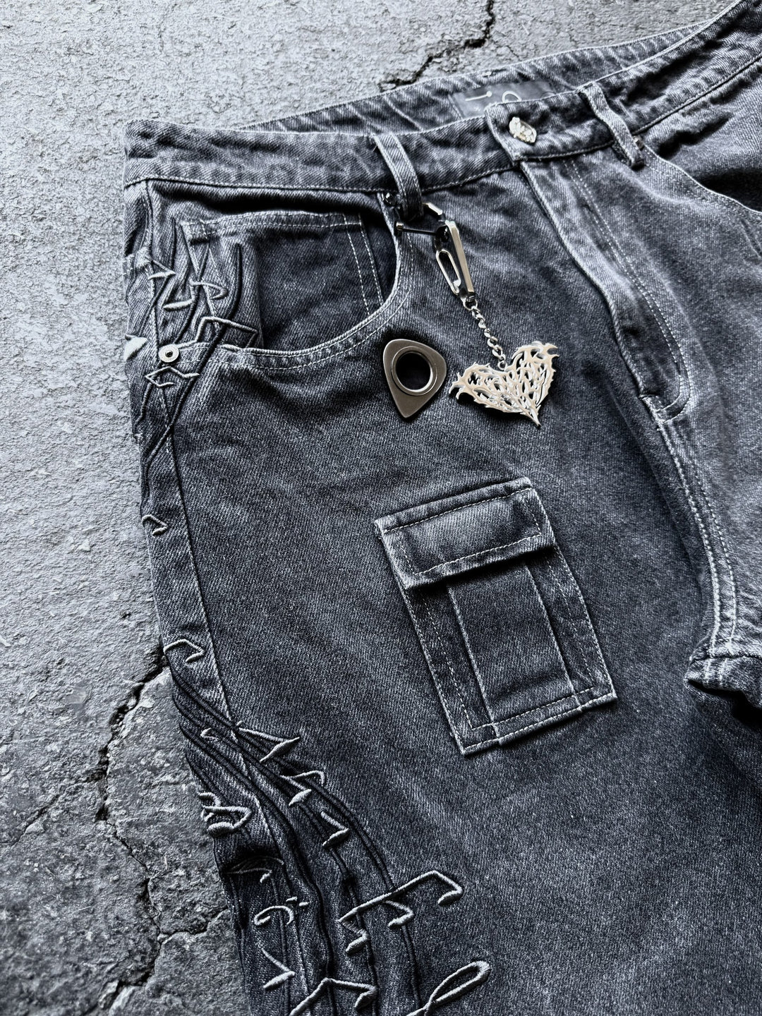 “Löded Diper” Jeans (Stone)