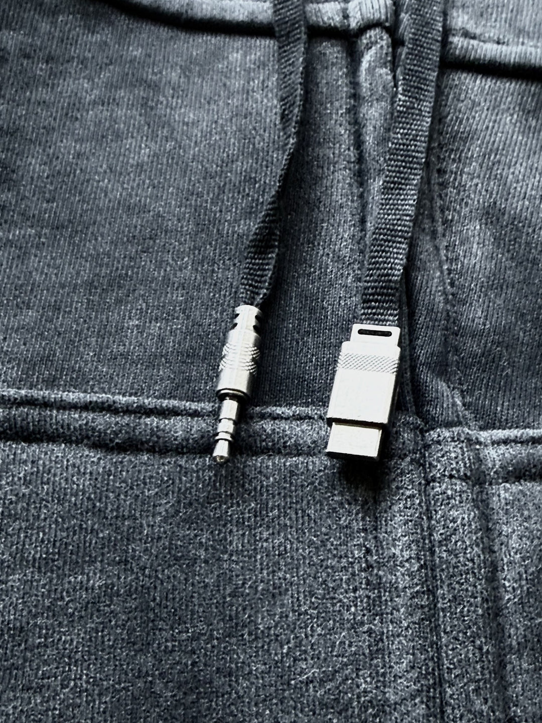 “Aux” Fur-Zip (Stone)