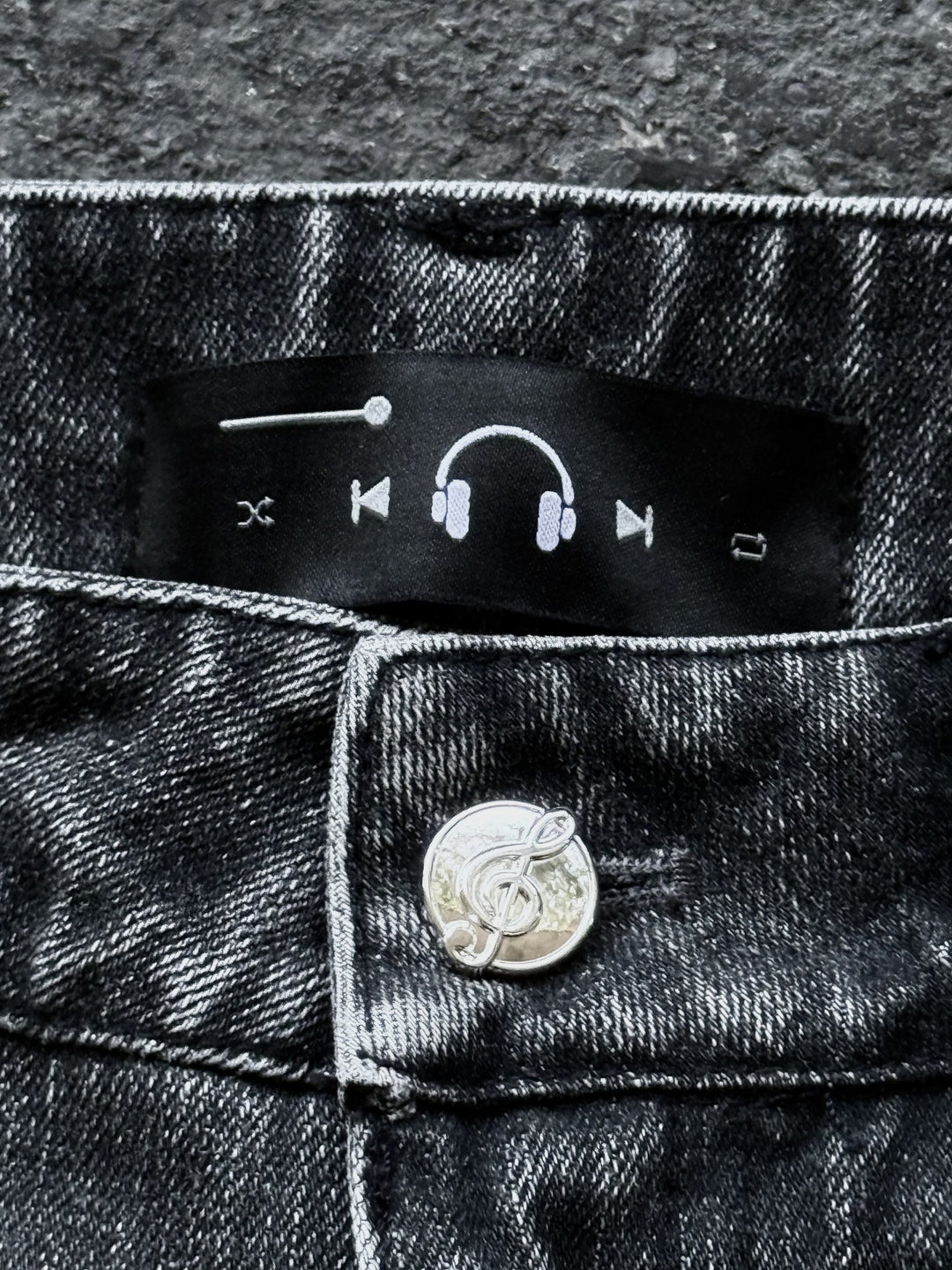 “Tone” Flared Jeans (Stone)