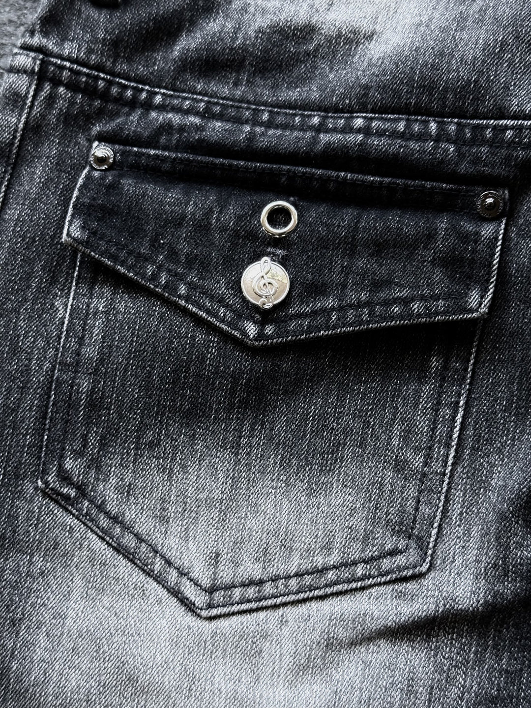 “Tone” Flared Jeans (Stone)