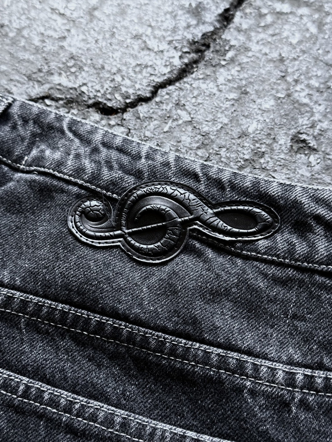 “Löded Diper” Jeans (Stone)