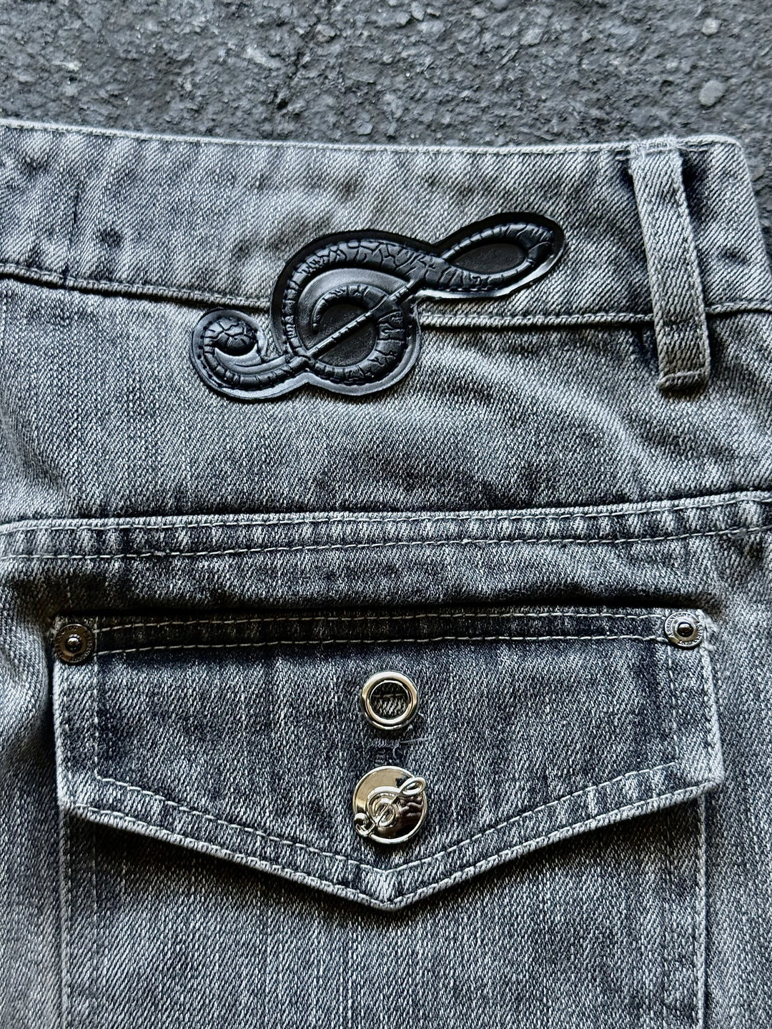 “Tone” Flared Jeans (Grey)