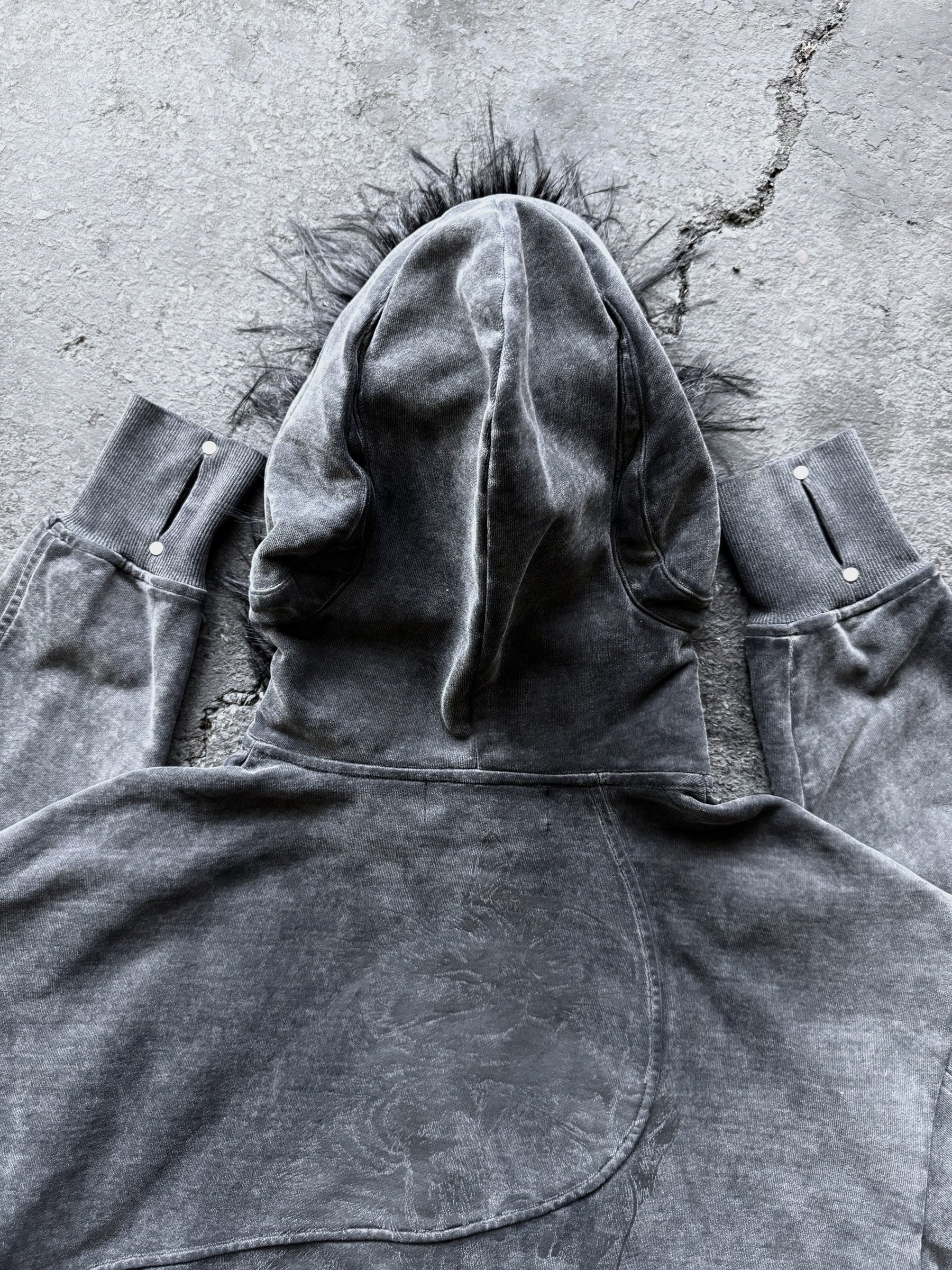 Aux” Fur-Zip (Stone) – pholoh