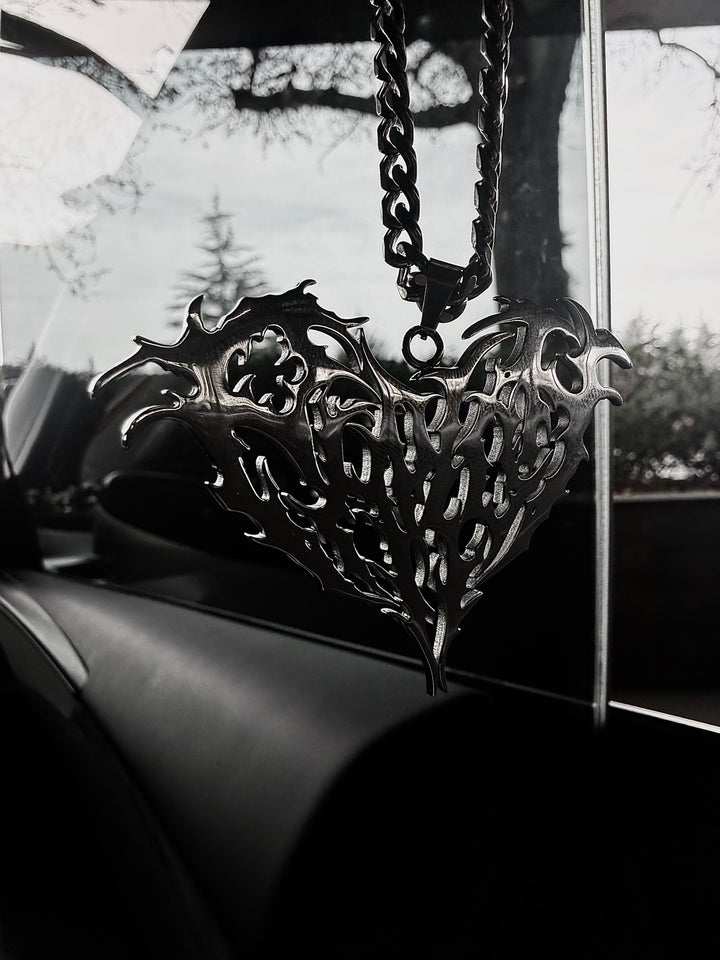 “Pholoh” Pendant Chain