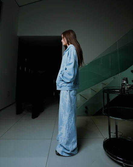 “Venom” Sweats (Baby Blue) pholoh