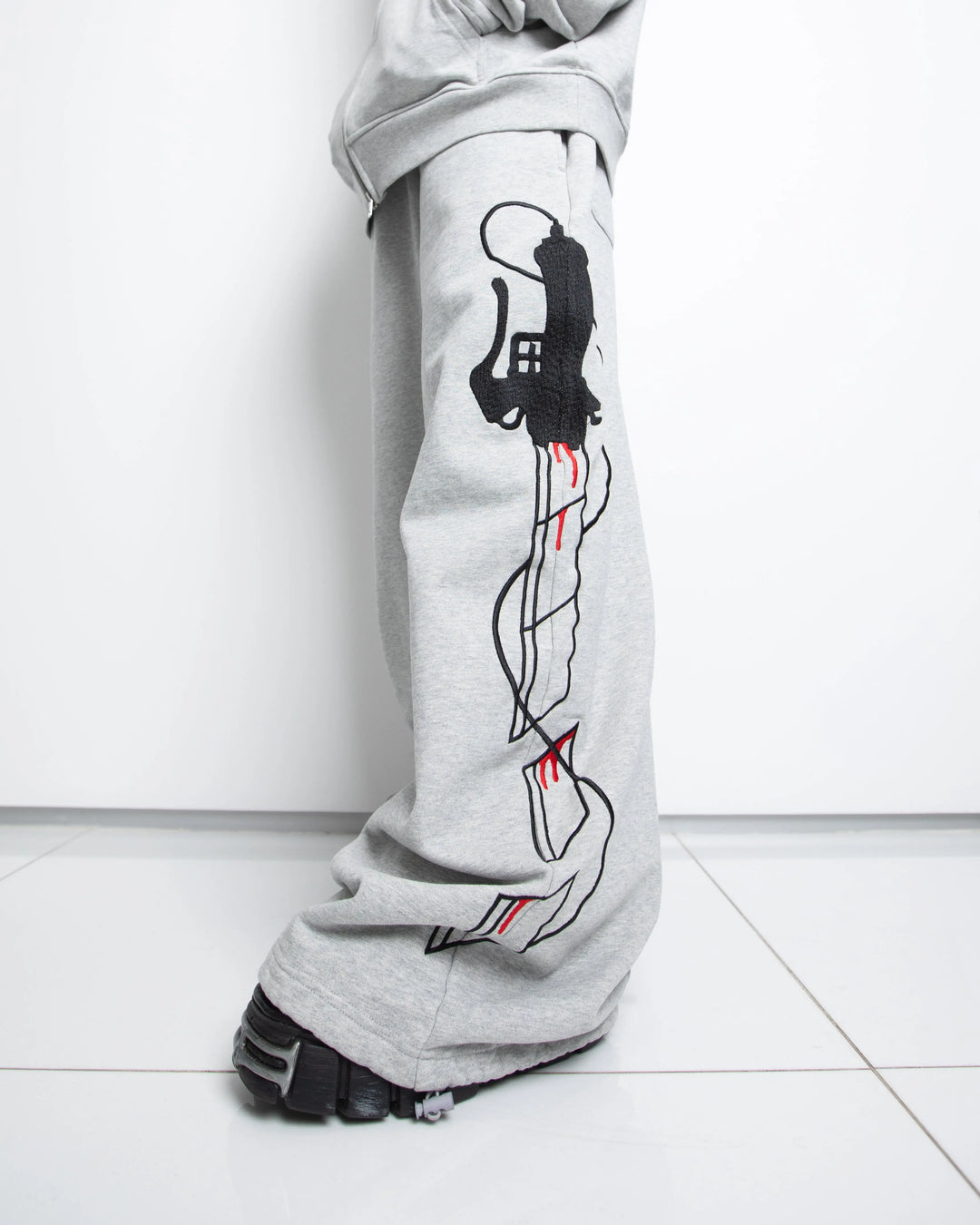 “AOT” Sweats (Grey) pholoh