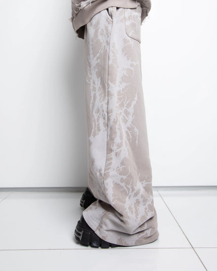 “Venom” Sweats (Tan) pholoh