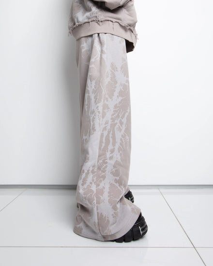 “Venom” Sweats (Tan) pholoh