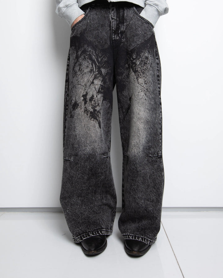 “Dark Knight” Jeans pholoh