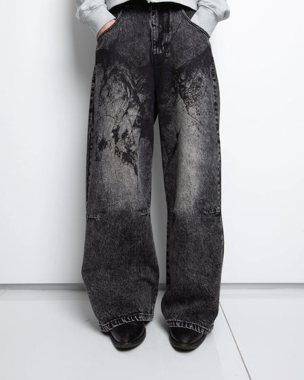 “Dark Knight” Jeans pholoh