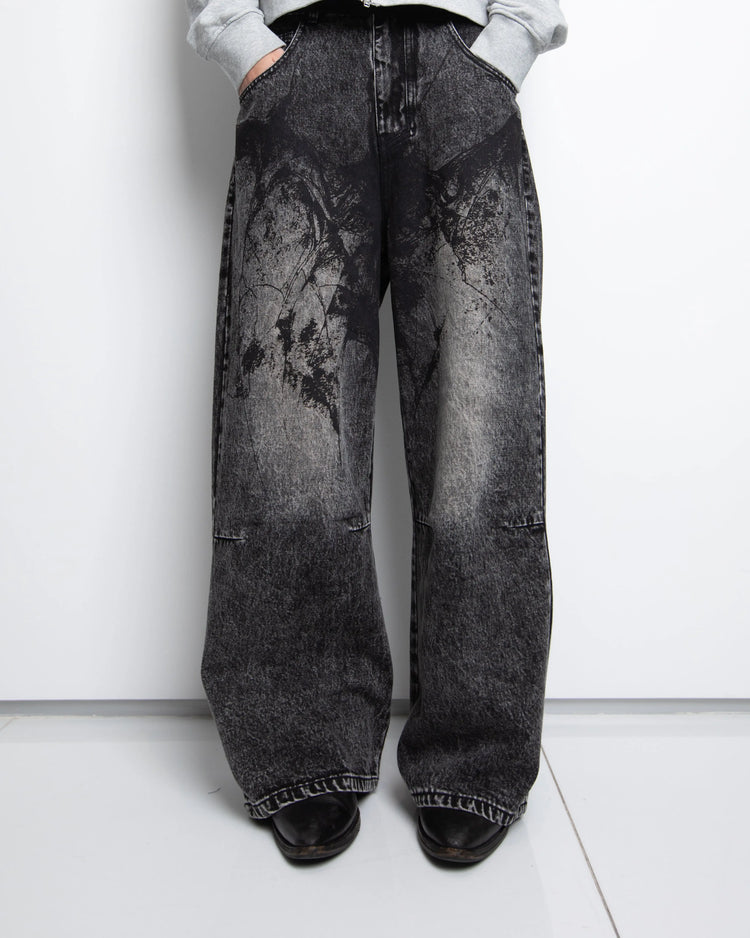 “Dark Knight” Jeans pholoh