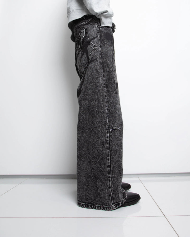 “Dark Knight” Jeans pholoh