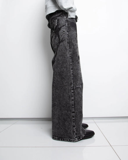 “Dark Knight” Jeans pholoh