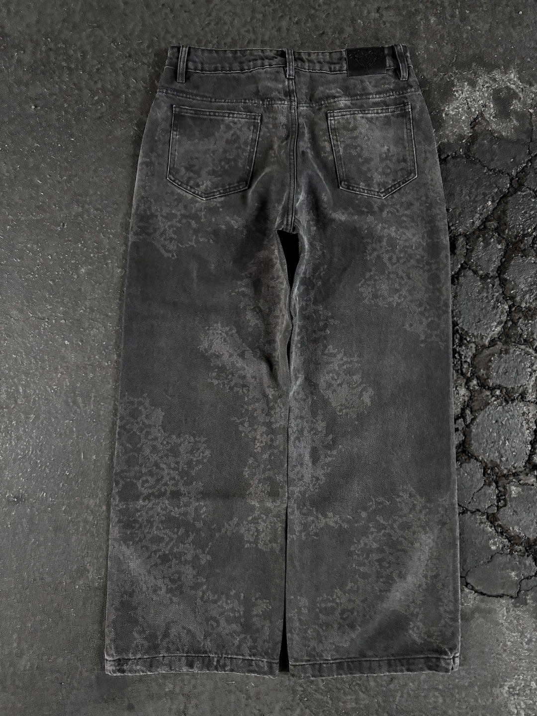 “Abstract” Jeans (Grey) pholoh