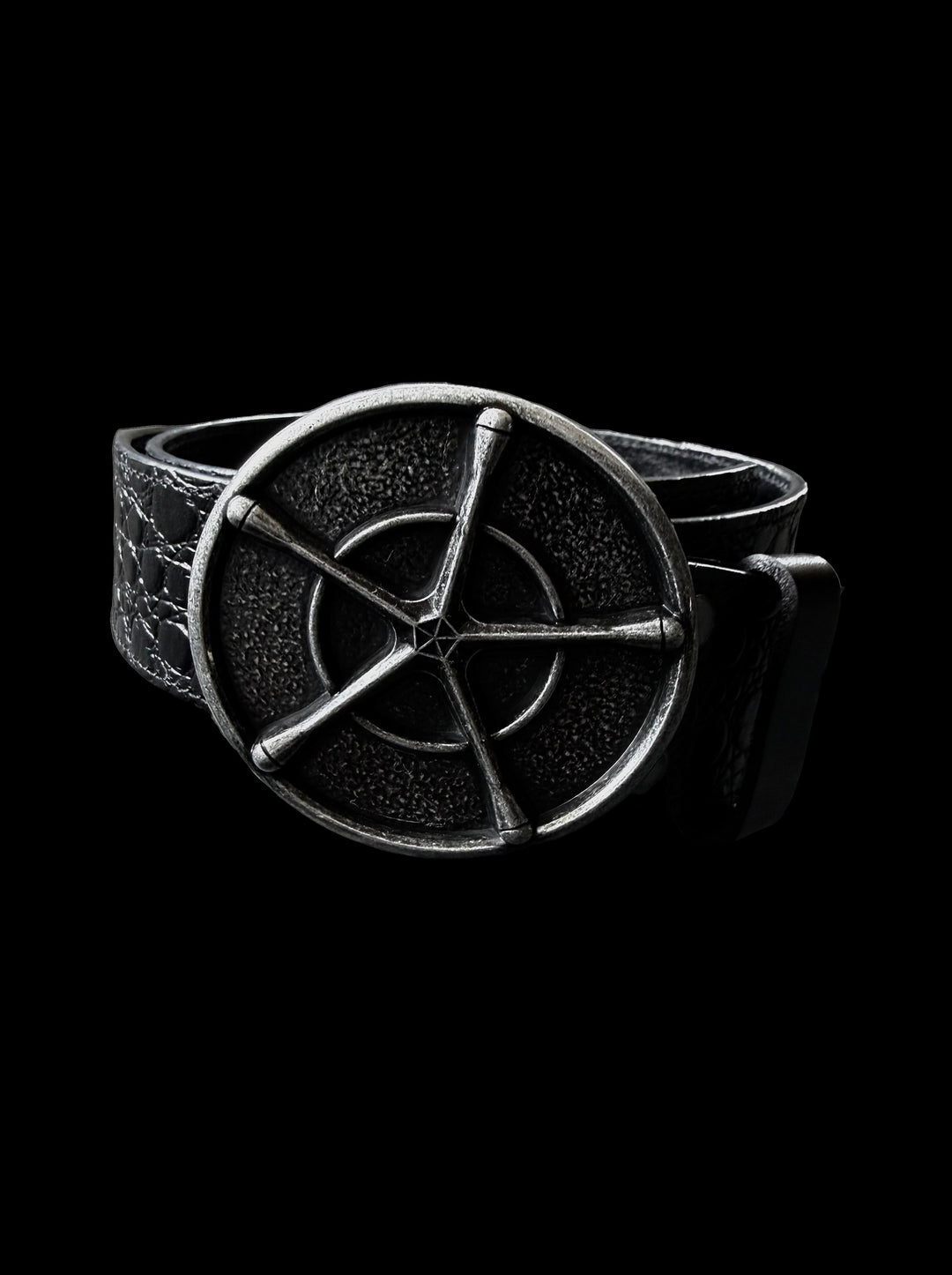 “Quincy” Belt — on black