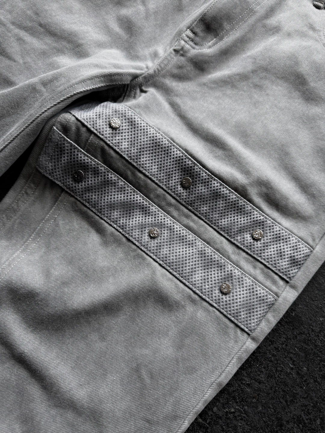 “Ichigo” Flared Jeans (White)