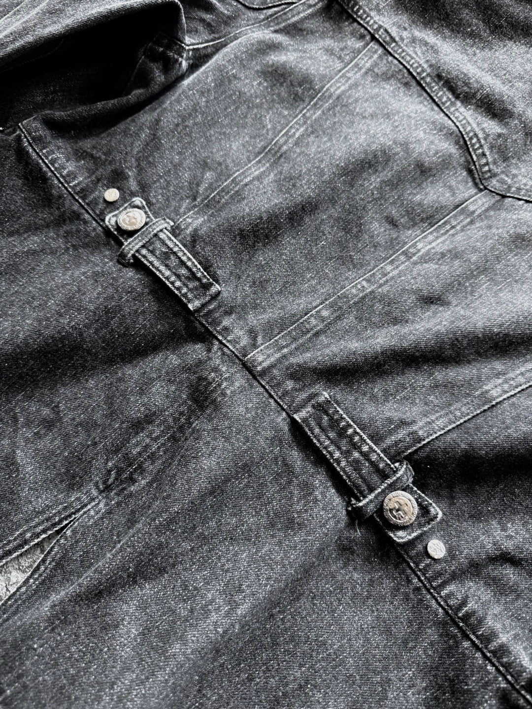 “Ichigo” Jacket (Black)