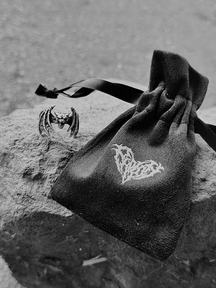 “KNIGHT” Ring