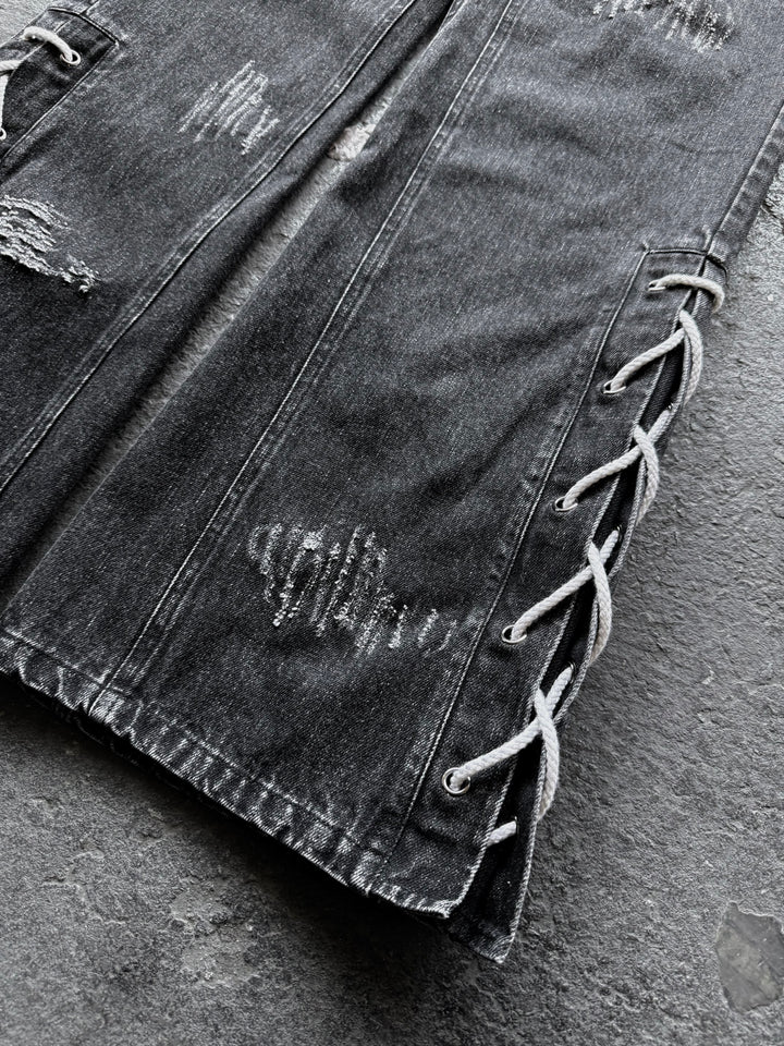 “Ichigo” Flared Jeans (Black)