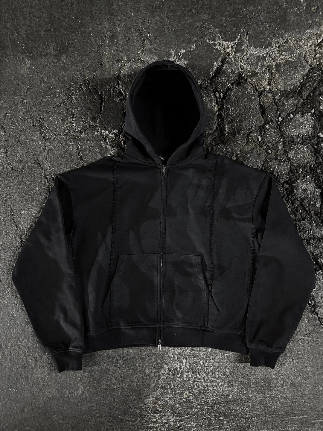 "1400" black face zip pholoh