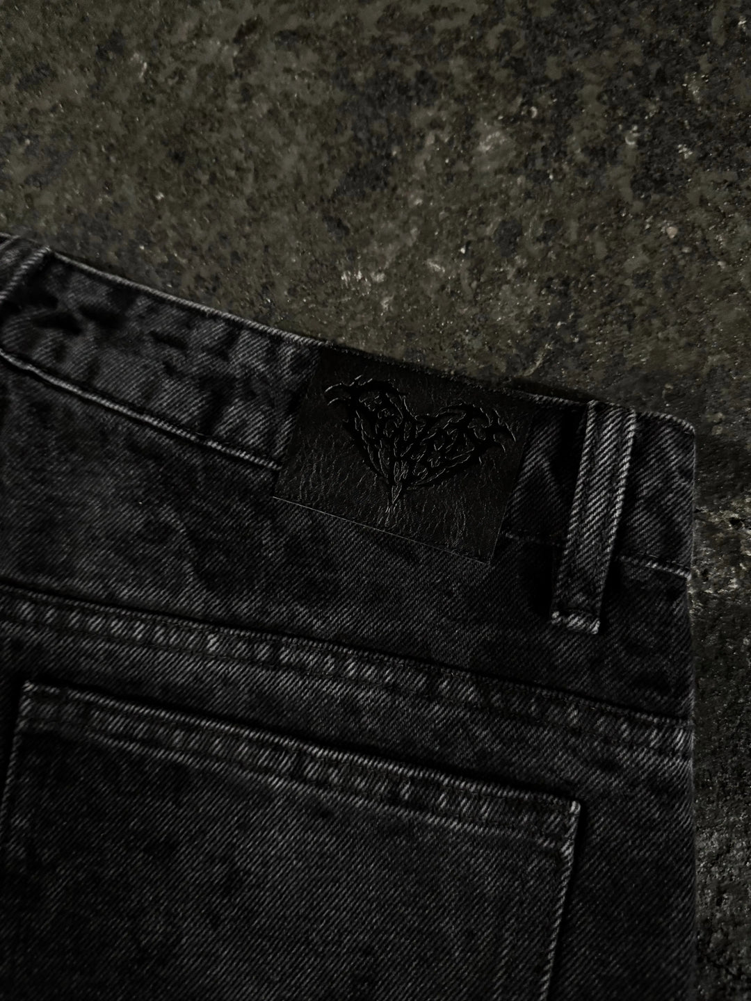 “Abstract” Jeans (Black) pholoh