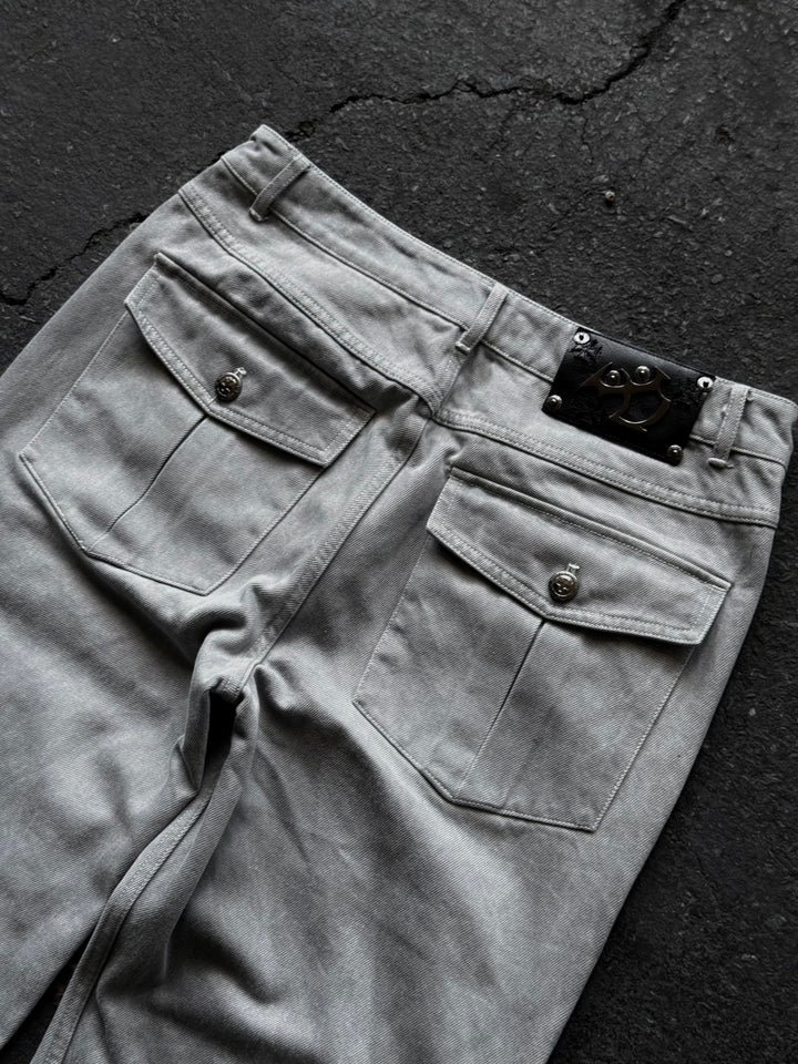 “Ichigo” Flared Jeans (White)