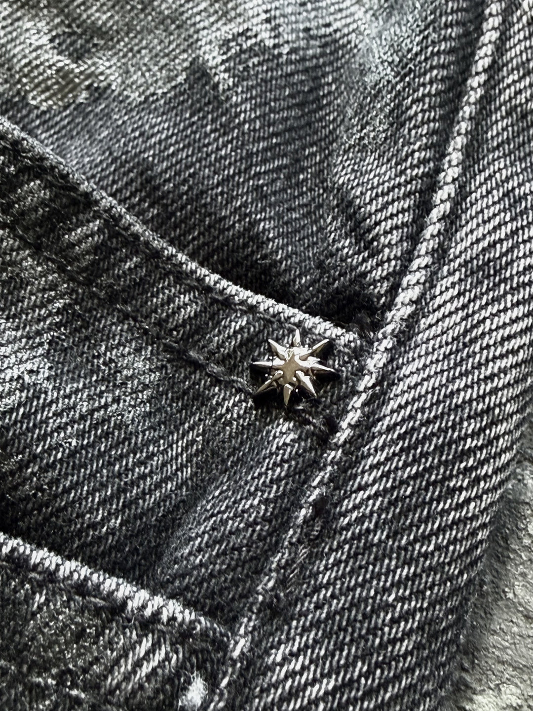 "T-Virus" Flared Jeans (Stained)