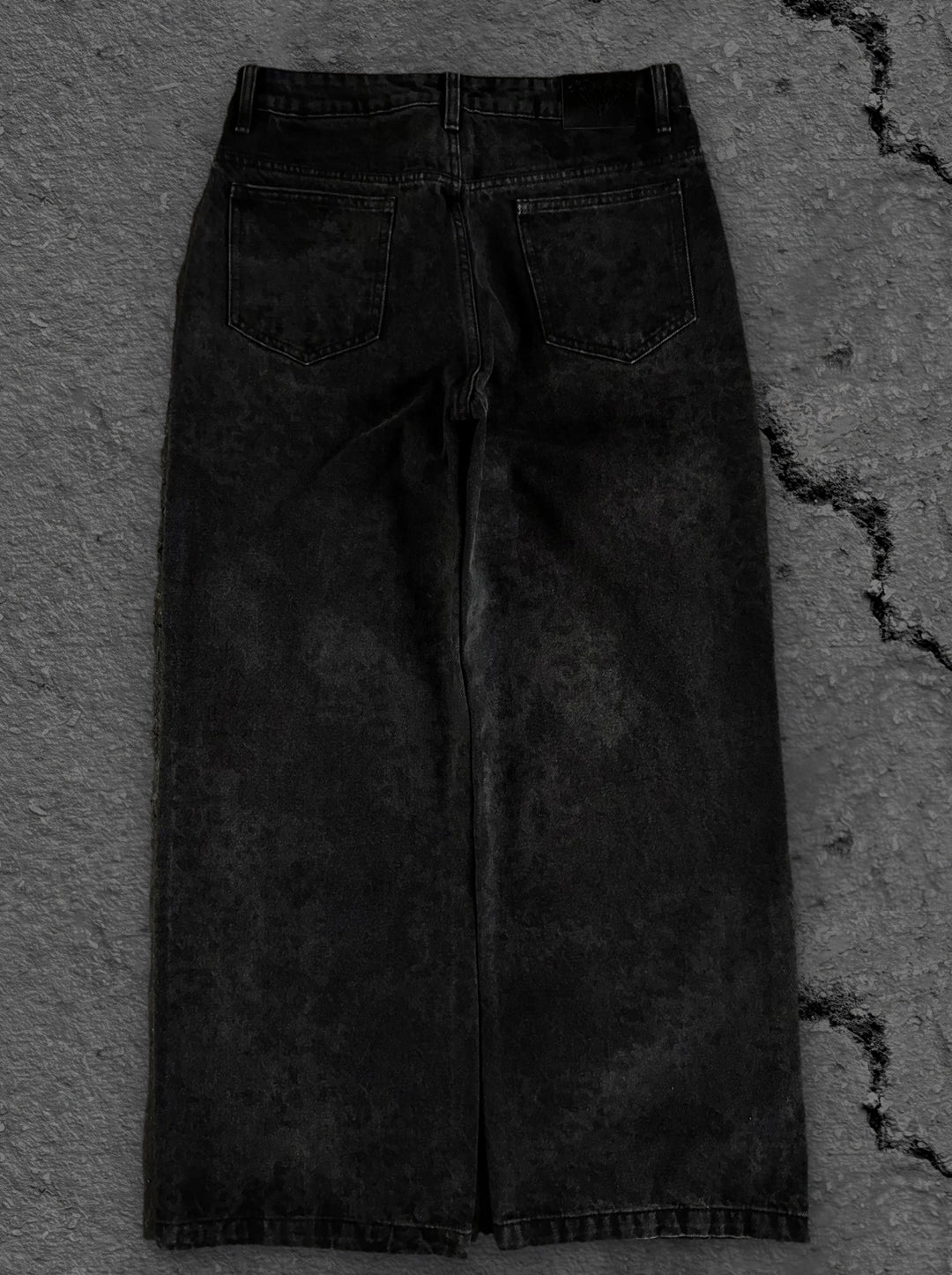 abstract jeans black