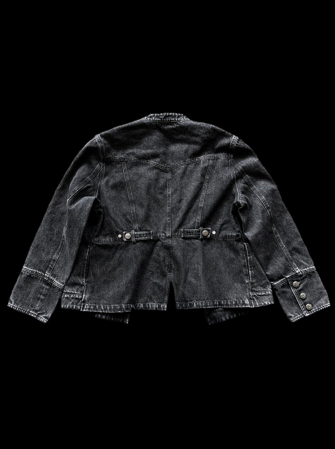 “Ichigo” Jacket (Black) — on black