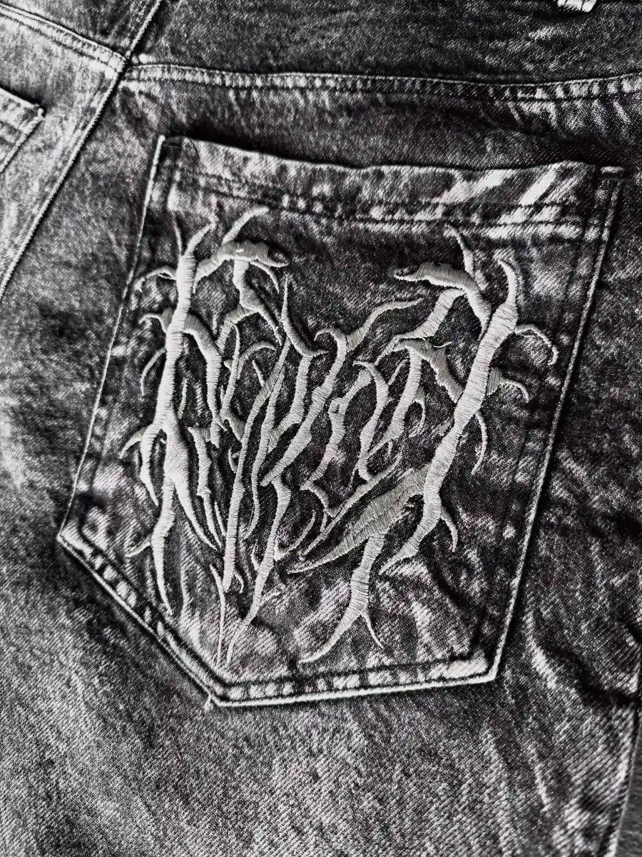 “Ghoul” Jorts pholoh