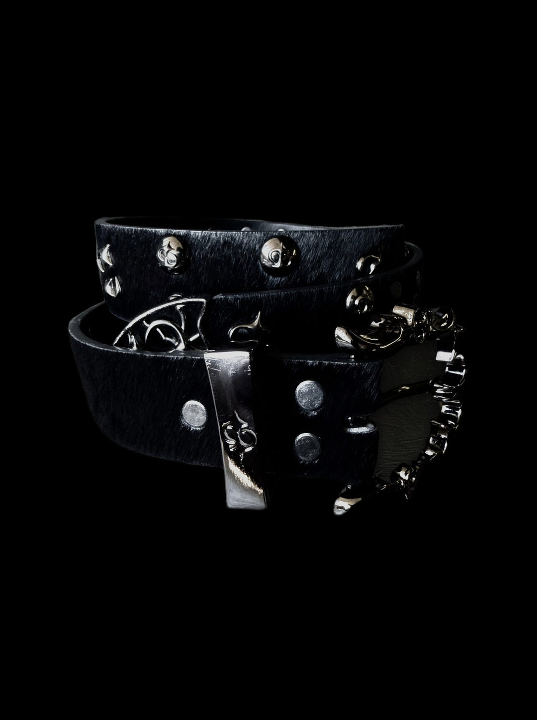 "Hunter" Belt on black