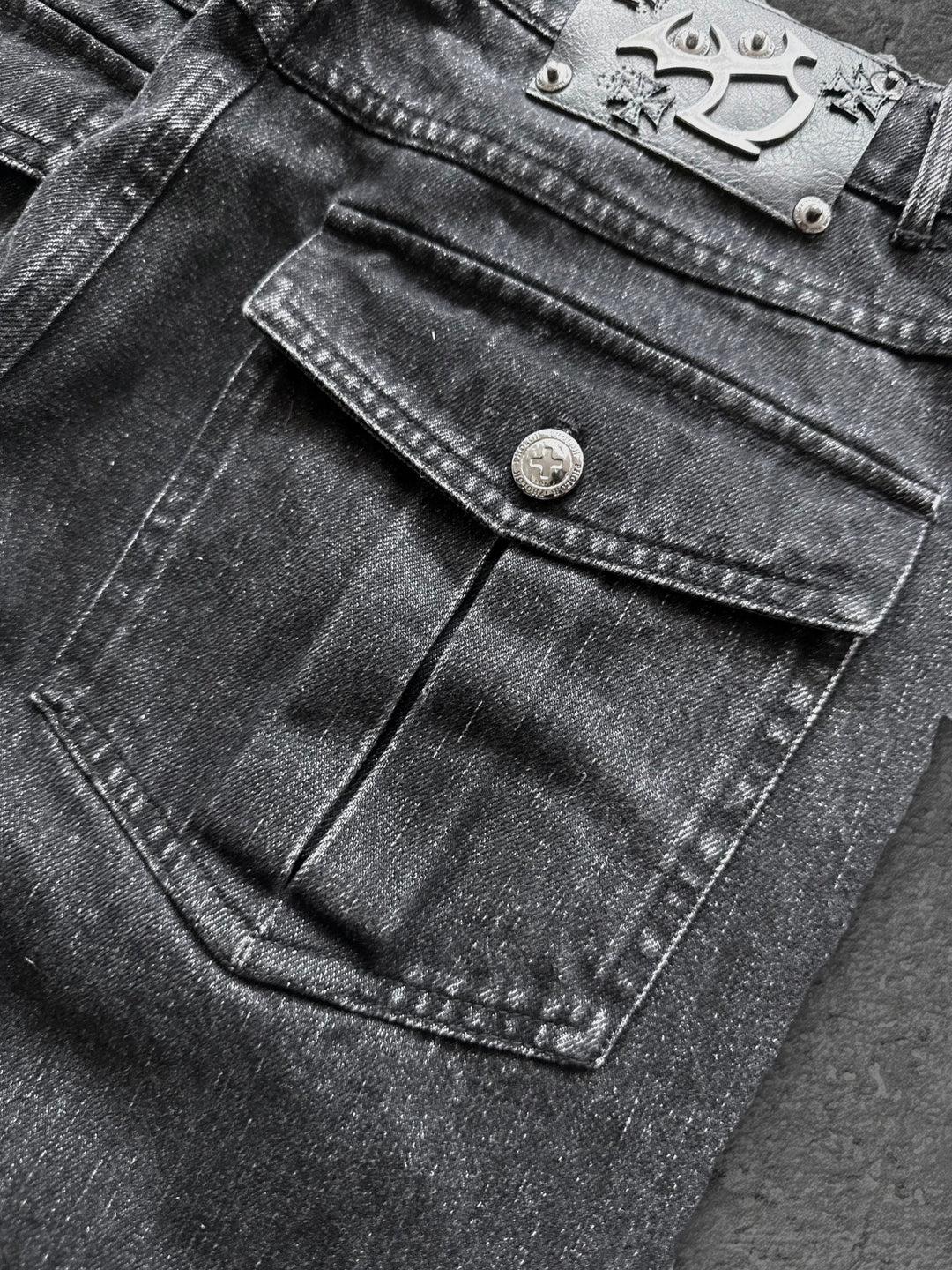 itchigo flared jeans black