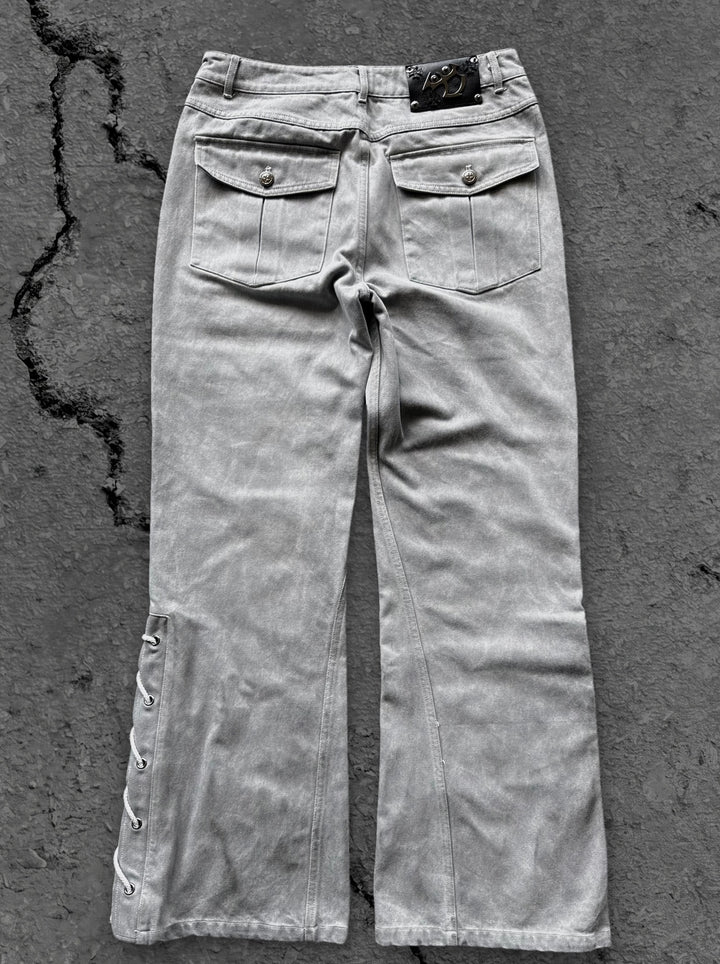 itchigo flared jeans white
