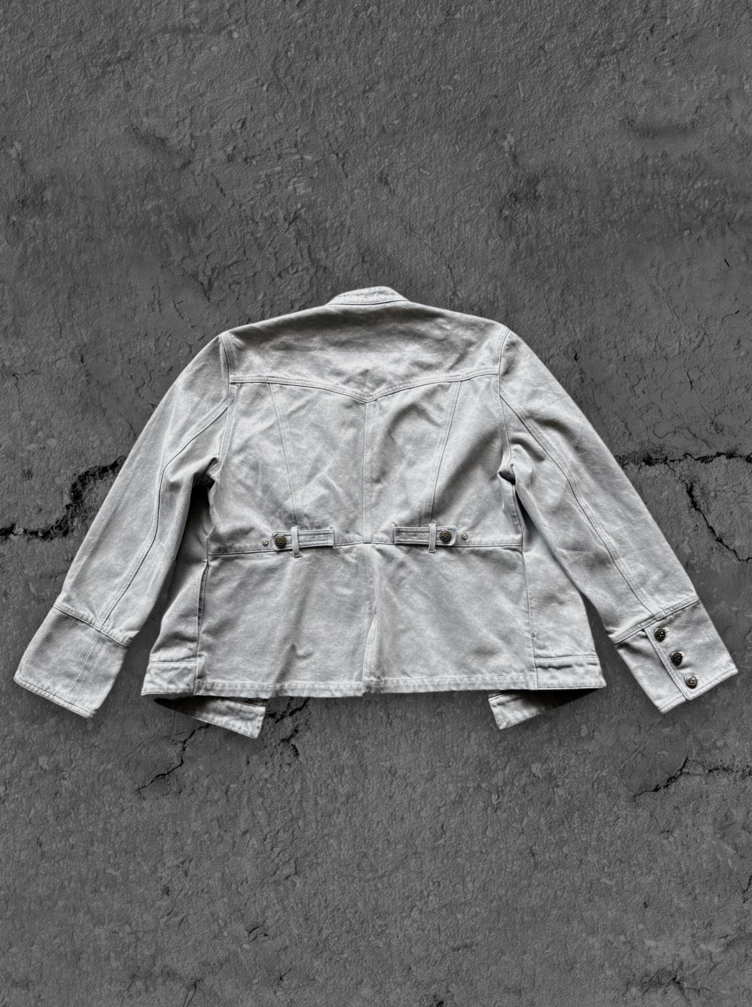 itchigo jacket white