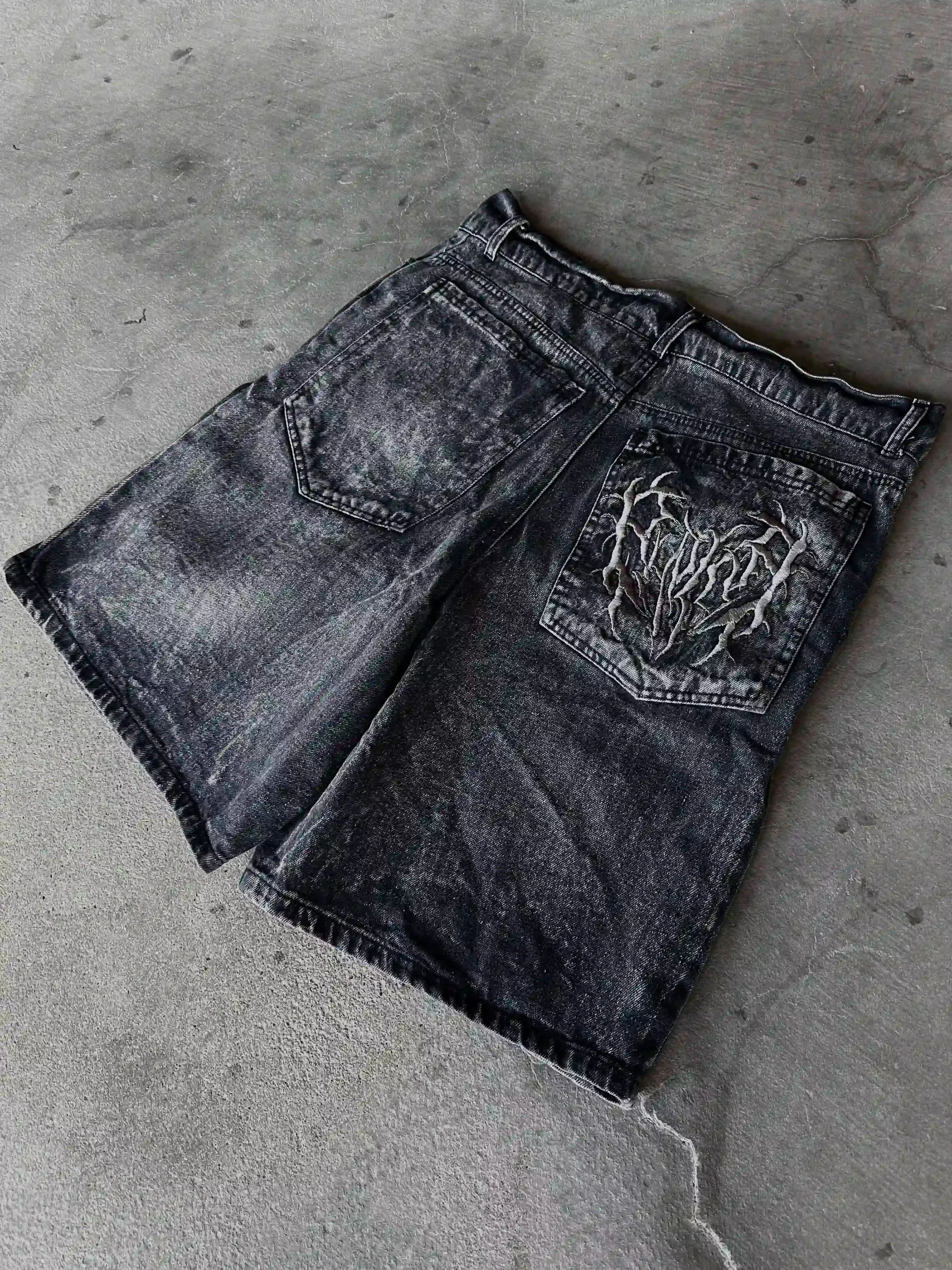 &quot;Phantom Troupe&quot; Jorts