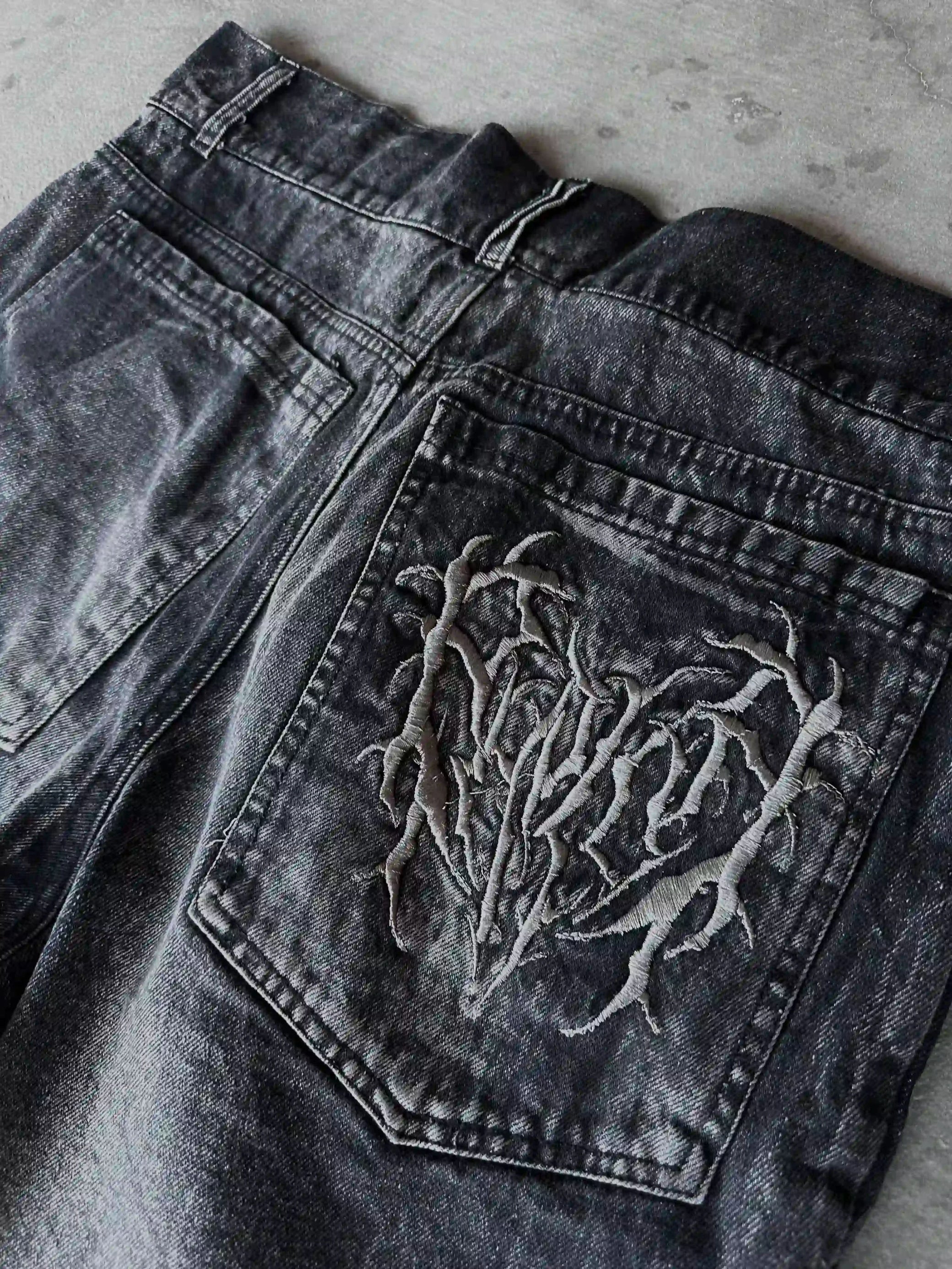&quot;Phantom Troupe&quot; Jorts