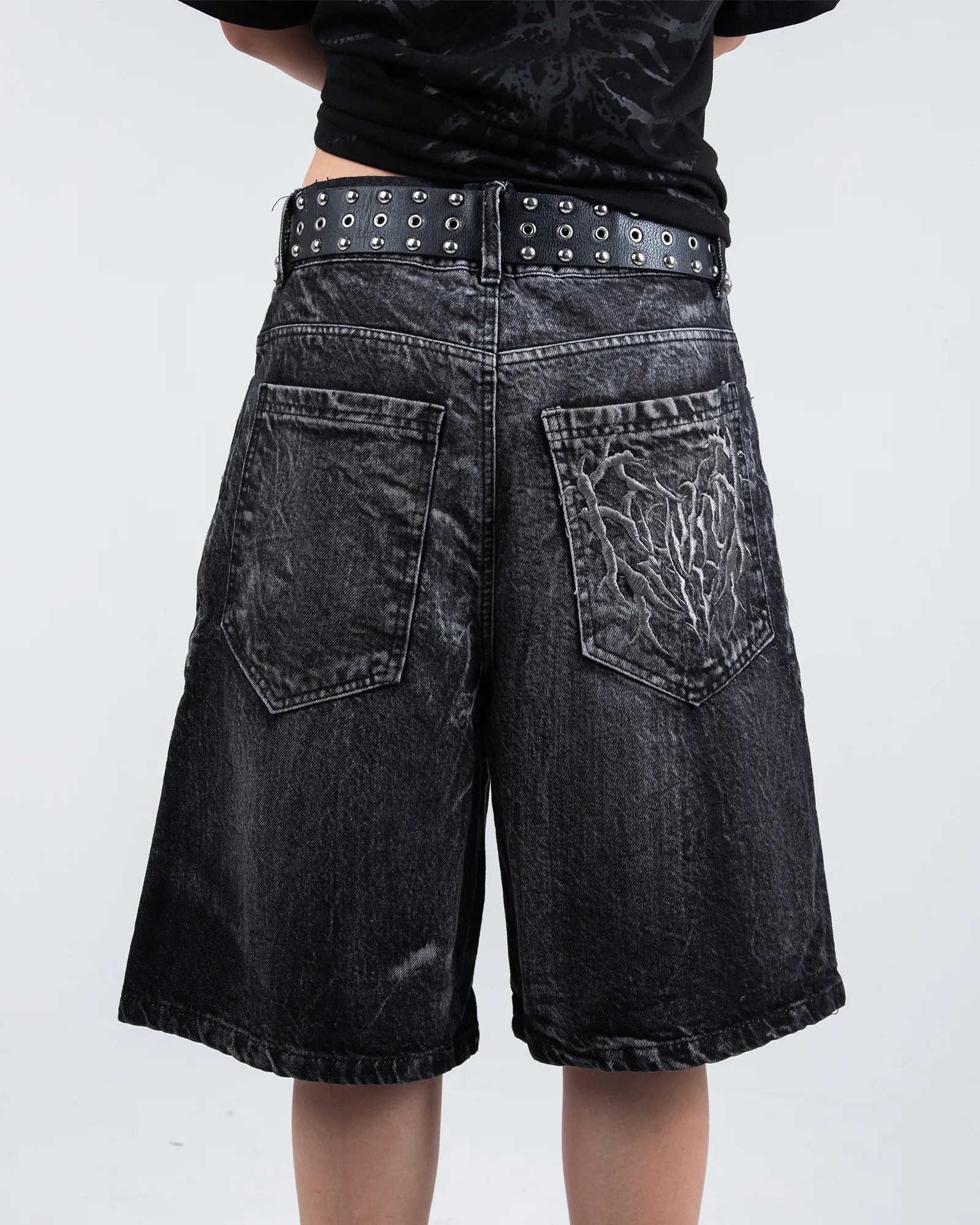 &quot;Phantom Troupe&quot; Jorts