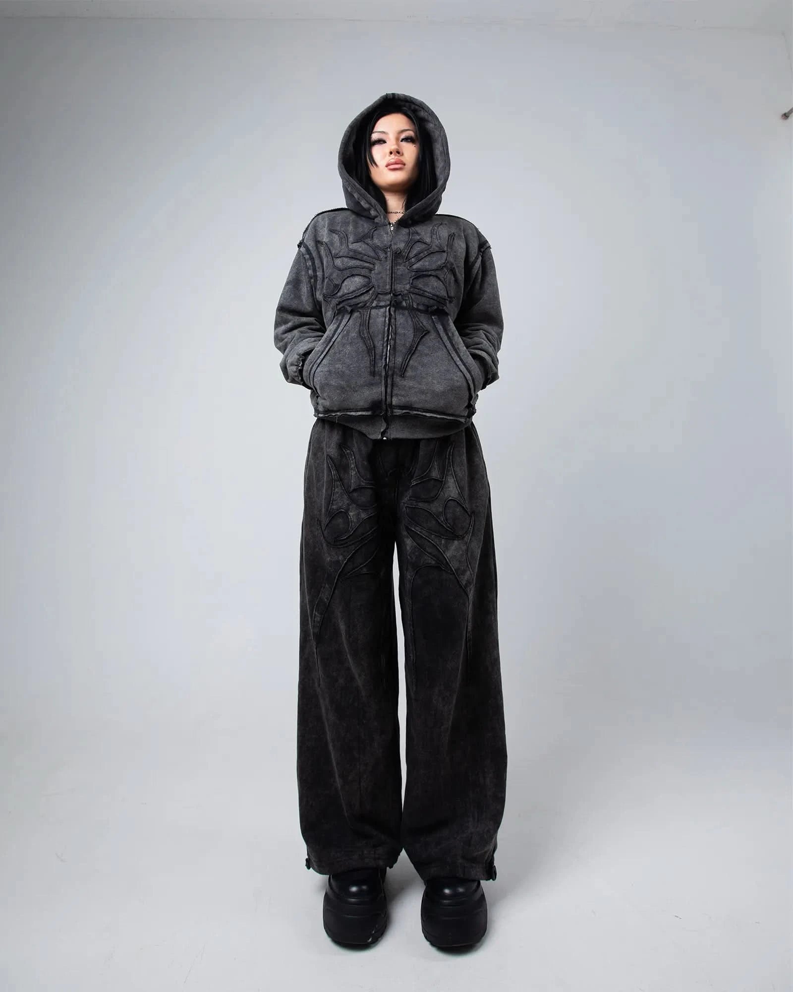 PHANTOM TROUPE ZIP+SWEATS