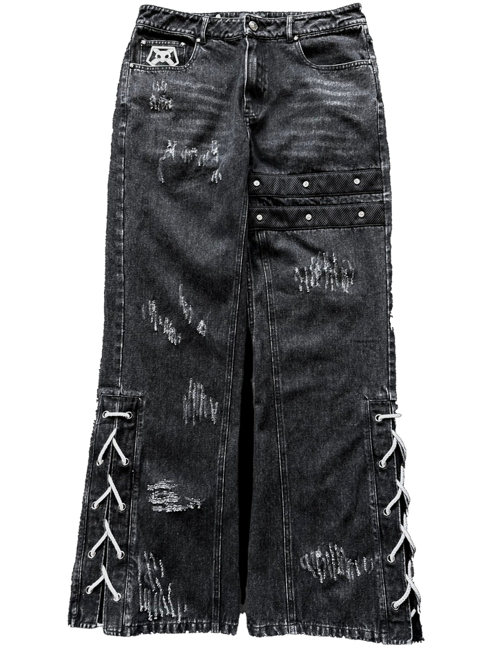 Ichigo Flared Jeans in Black