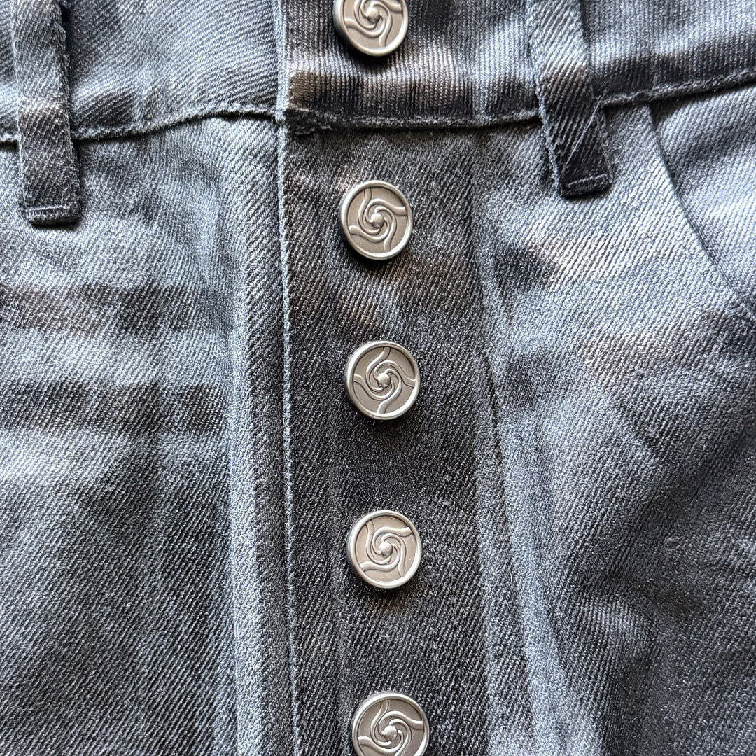 Shibuya Wax Jeans, close-up: five button fly